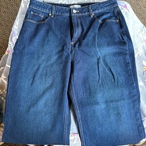 Classic Blue Women's Denim Jeans CROPPED